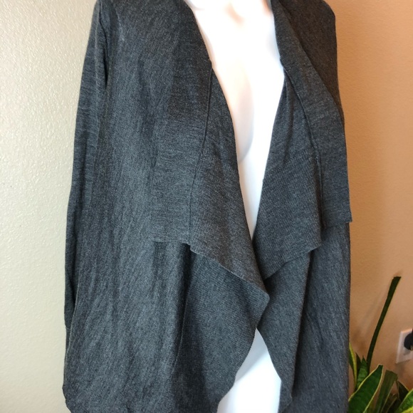 Ann Taylor Loft || Open Cardigan - Picture 4 of 6